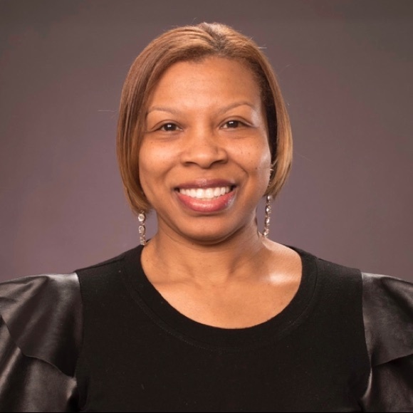 Meet your Posher, Salene - Picture 1 of 1